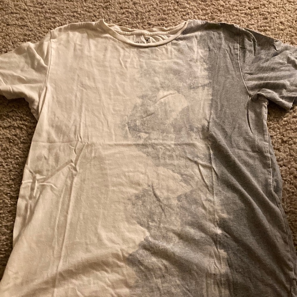 Bundle of graphic tee’s